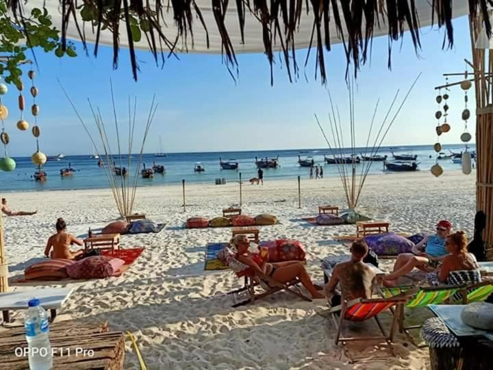 Daya Beach, Lipe Local Экстерьер фото